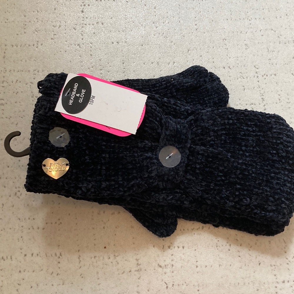 NWT-Glove & Headband Set by Betsy Johnson